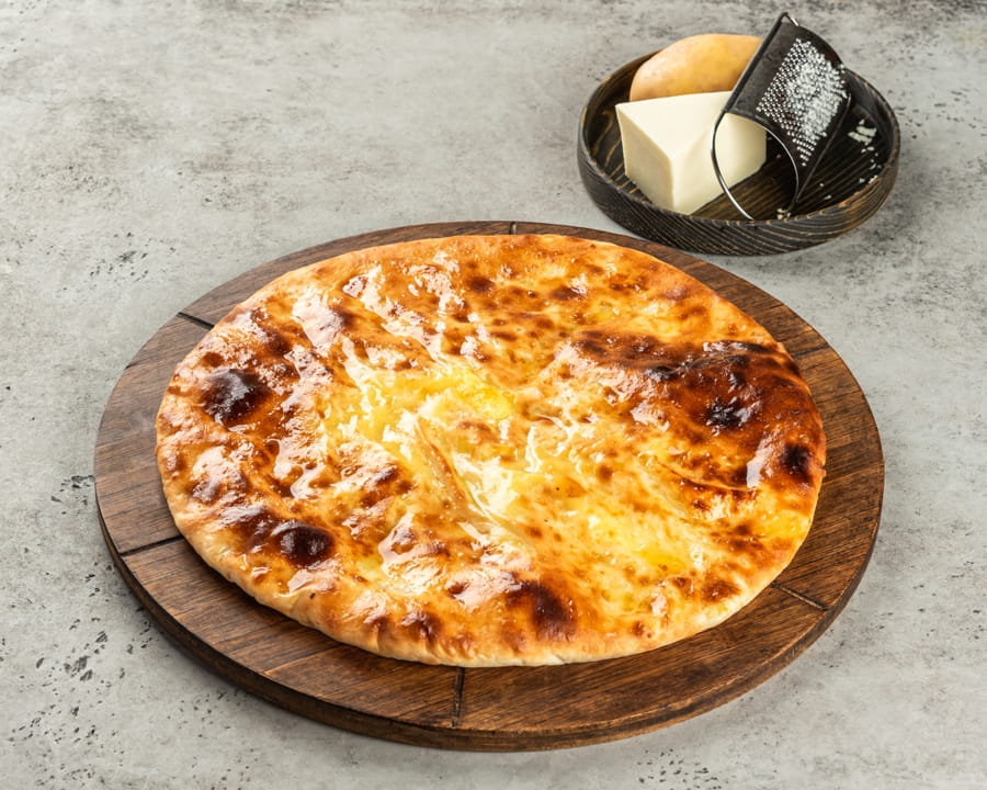 Хачапури по-грузински с картофелем