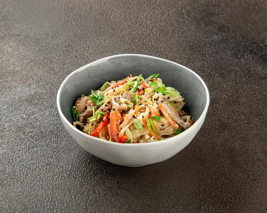 Вок с курицей